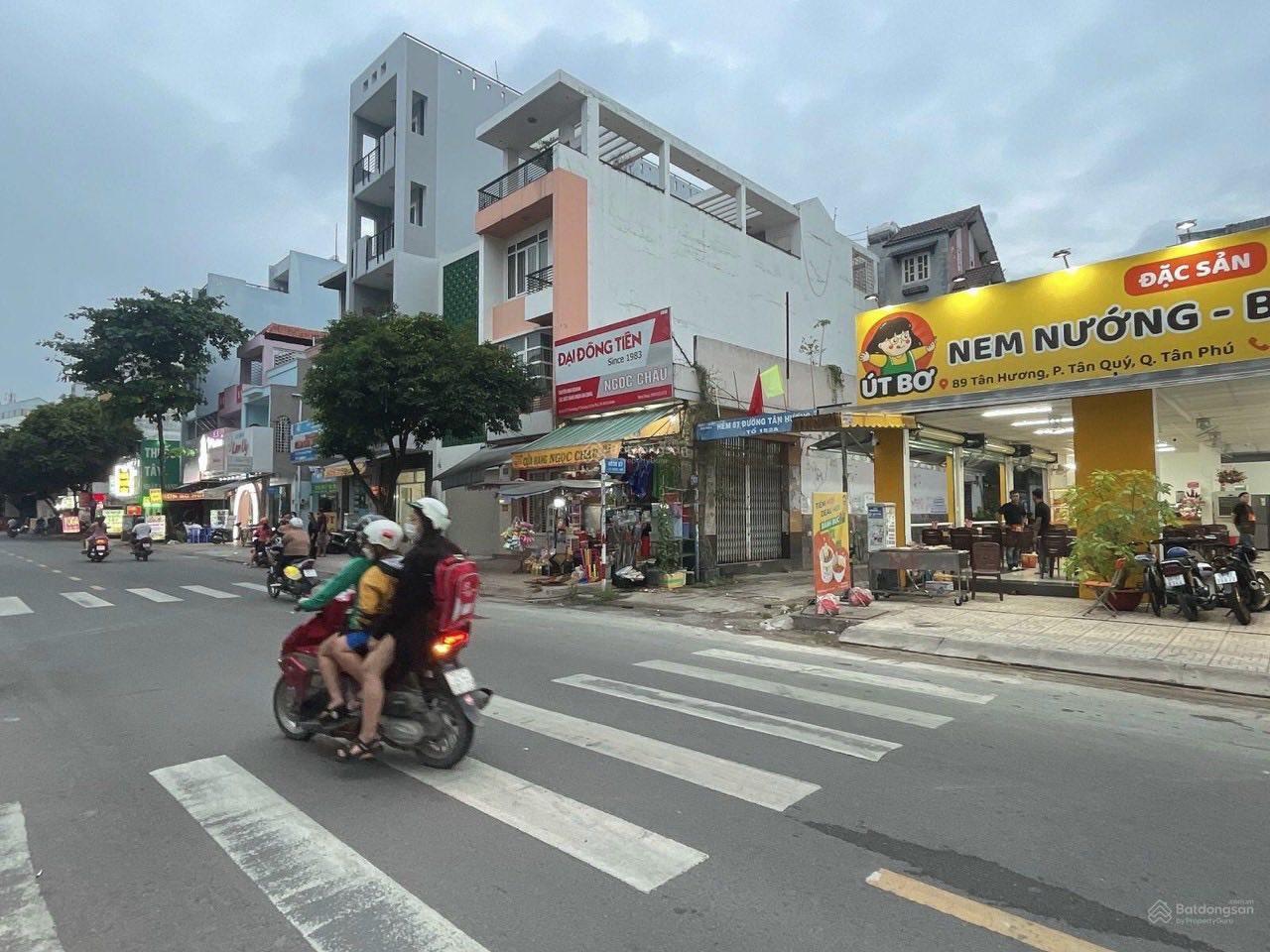 Bán nhà mặt tiền đường Nguyễn Tri Phương, Quận 10, DT 4x17m giá 33.7 tỷ