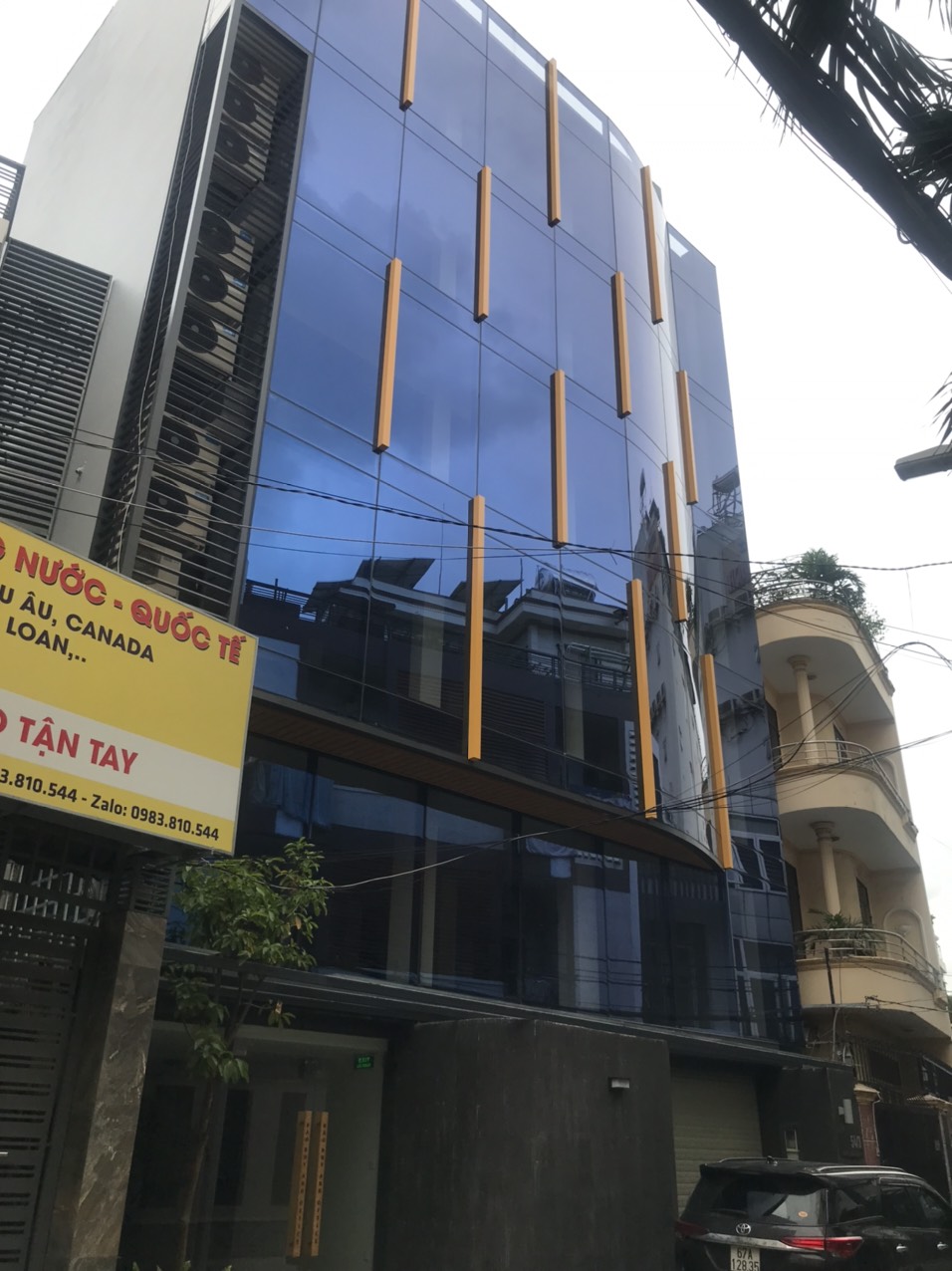 Bán nhà mặt tiền đường 3/2, Phường 8, Quận 10, DT: 5,4x21m (114,5m2), 5 lầu, 22 tỷ