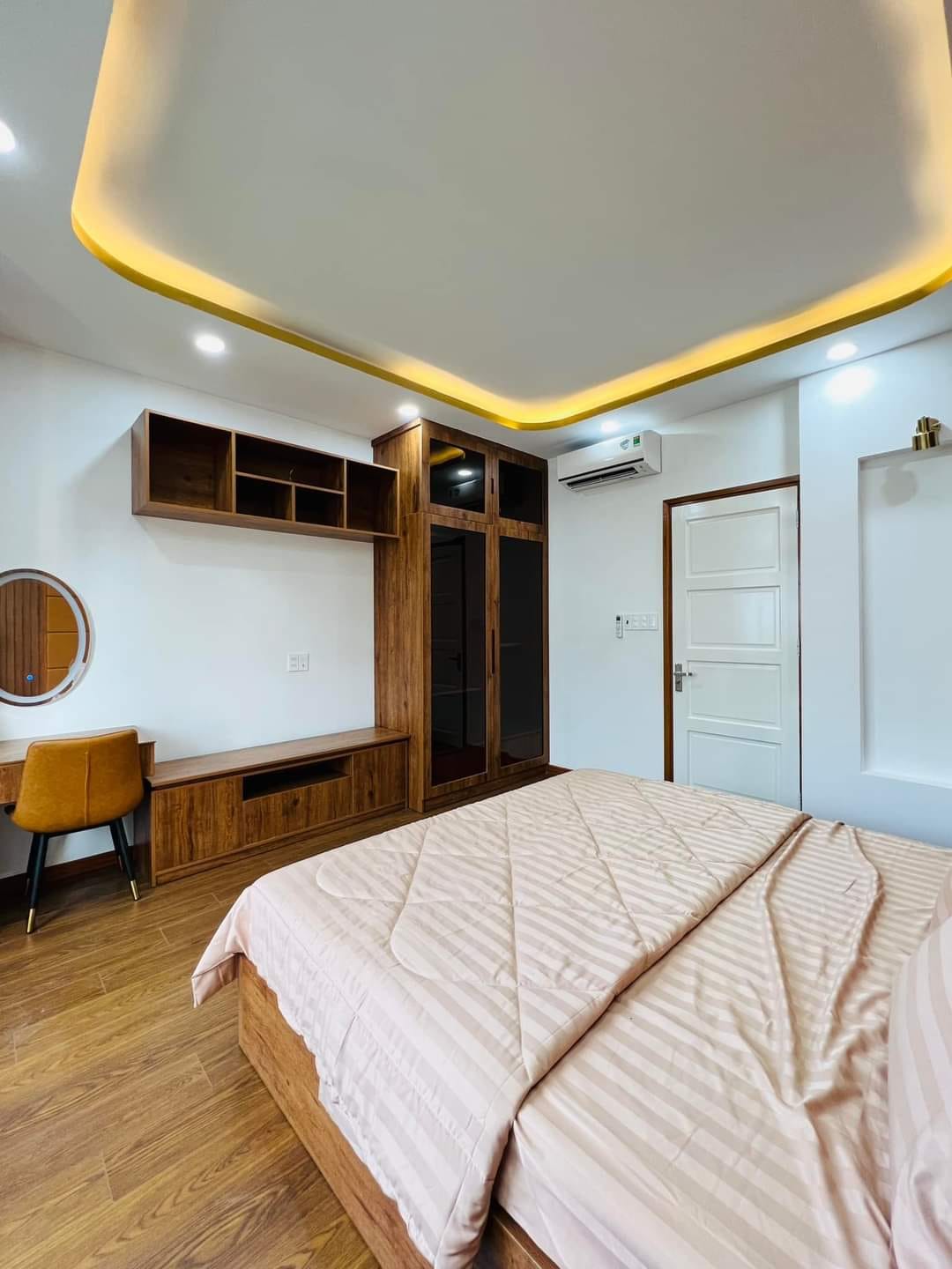 Nhà đẹp, rẻ trần trọng cung, 58 m2, 4 tầng, hẻm xe hơi quay đầu, nhỉnh 6 tỷ