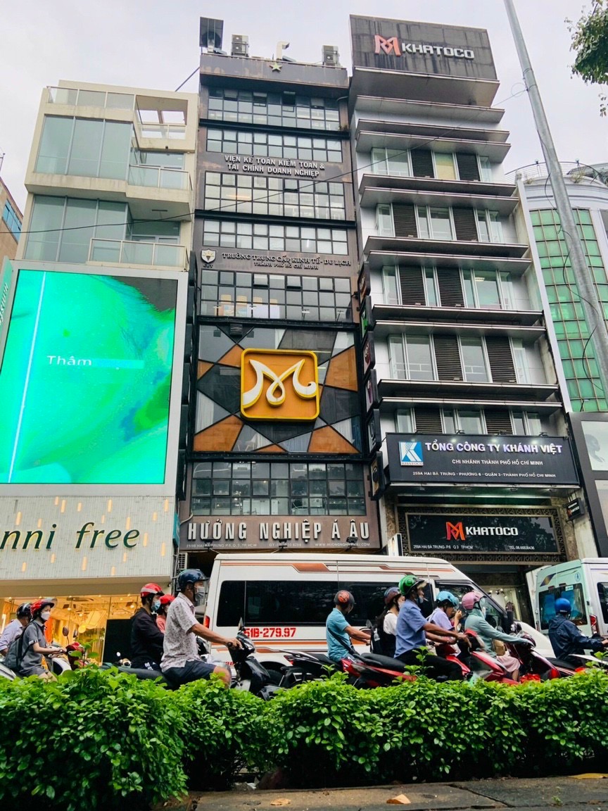 Bán toà nhà MT Hai Bà Trưng Q3, DT 7,4 x 28m, KC hầm 10 tầng, HĐT 450tr/th