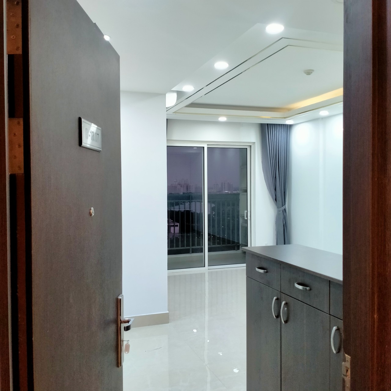 Cho thuê căn hộ Sunrise Riverside Phước Kiển, Nhà Bè, 2PN, 2WC, 78m2. Giá thuê 11tr/tháng