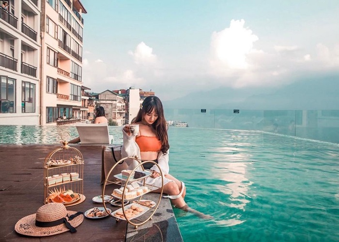 Bán Resort 4 sao Mũi Né - TP Phan Thiết, tiêu chuẩn 5 sao, bãi biển đẹp, doanh thu tốt! 0903892688