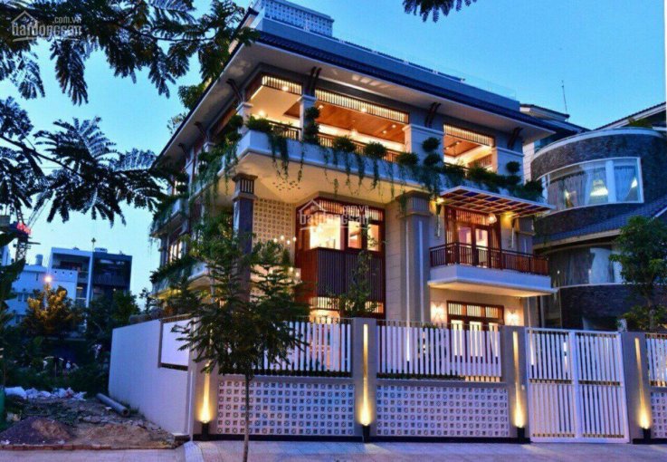 Biệt thự Pháp sân vườn - khu vực an ninh phía sau UBND Q3- khu villa pháp DT:550m2 giá chỉ 145 tỷ