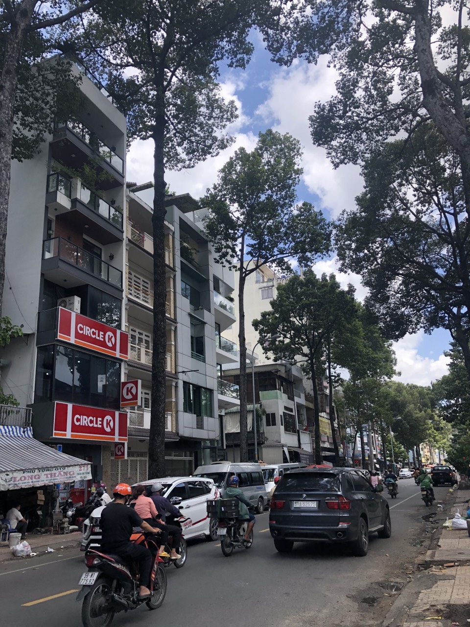 Nhà MT đường 3/2, quận 10 (DT 4.2x28m) 114m2. Không lỗi phong thủy. 41 tỷ TL