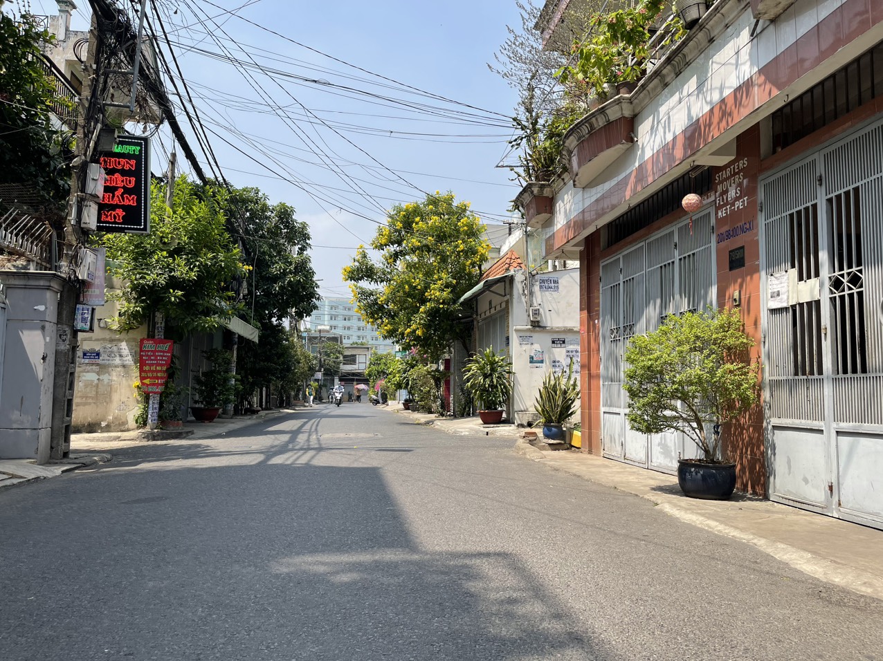 Bán nhà HXH đường Nguyễn Xí gần Vincom, P26, BT, DT: 10x18 (180 m2), giá chỉ: 16.5 tỷ, 0909 779943