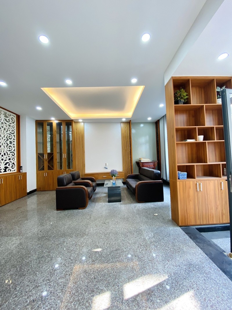 BÁN NHÀ BÌNH THẠNH HXH 92M2 NGANG 7M 4 TẦNG OTO VÀO NHÀ XÔ VIẾT NGHỆ TĨNH 8.9 TỶ.