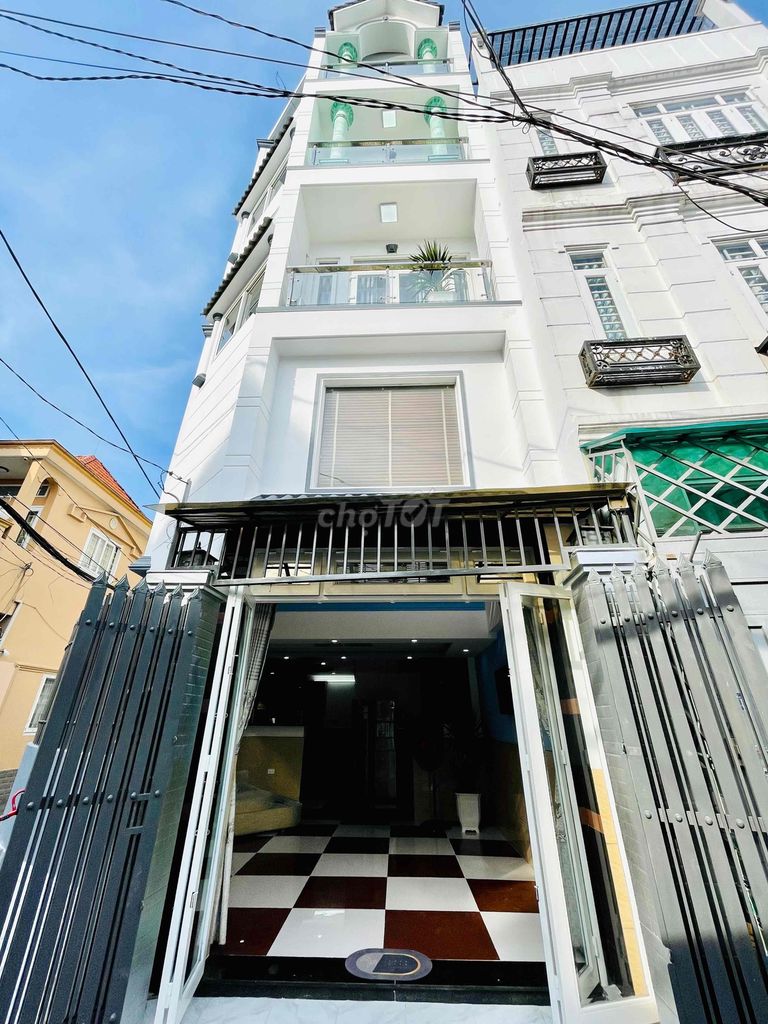 Bán nhà 61 Đường Quang Trung p8 GV. 4 tầng