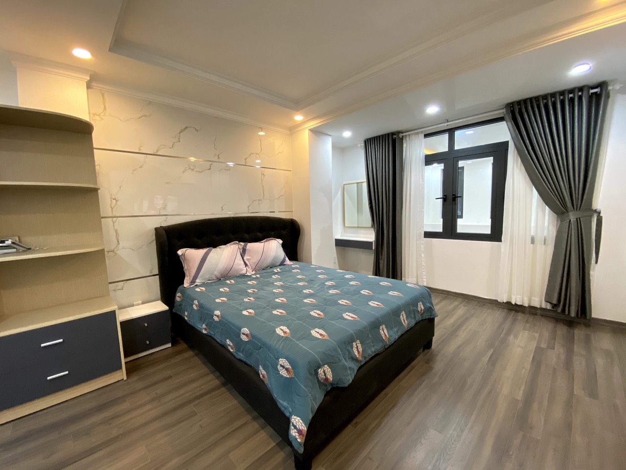 CHDV VIP Thành Thái, Quận 10, 4*25m, 16 Phòng, chỉ 19,3 tỷ