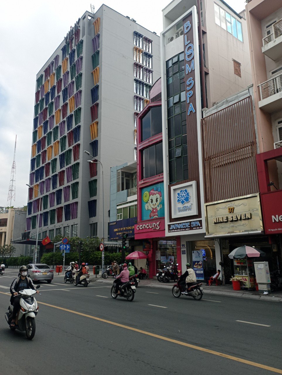 Bán nhà mặt phố Nguyễn Bỉnh Khiêm Quận 1, DT 8x20 giá rẻ nhất thị trường