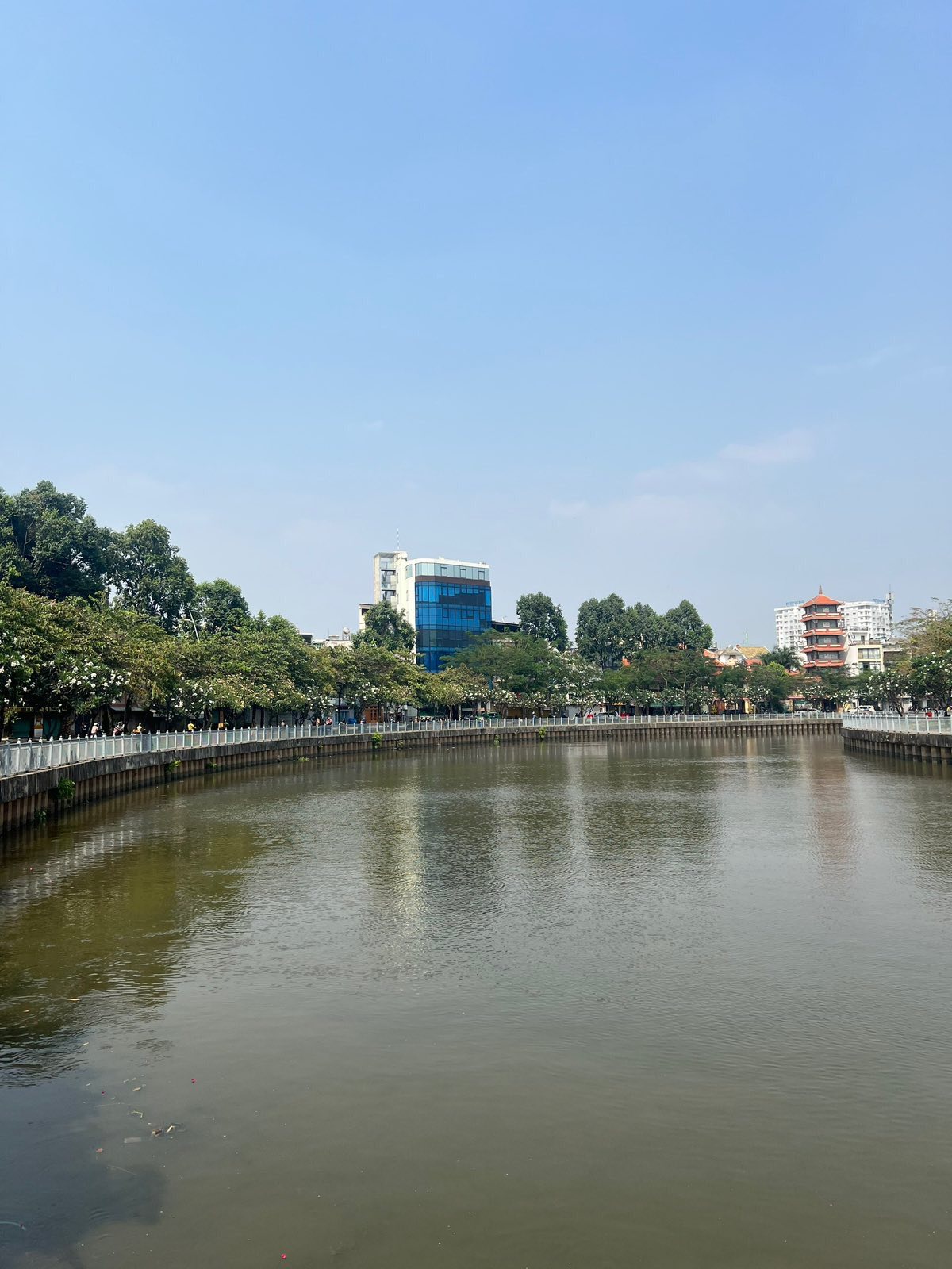 Bán Tòa nhà 2 mặt phố tại Đường Trường Sa, Phường 2, Phú Nhuận, diện tích 175m2  giá 83 Tỷ
