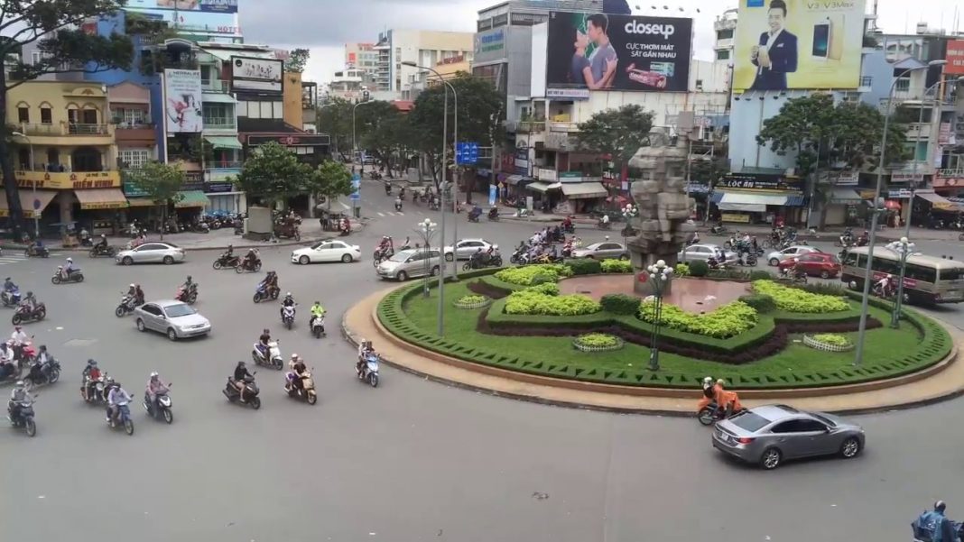 Bán nhà MT ngay Ngô Gia Tự,P.2,Q.10.DT: 9,5x31m,nở: 23m,CN:463m2.Gía: 95 tỷ