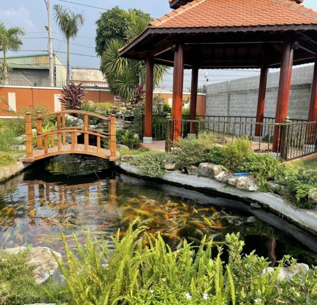 Bán Biệt thự siêu đẹp đường Cách Mạng Tháng Tám , P15, Quận 10. DT 9,7x30m , H,T,3L , ST