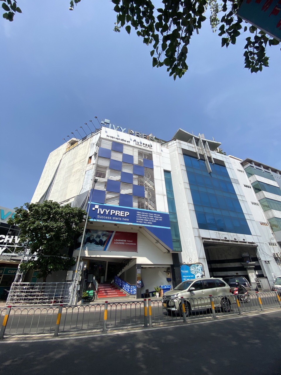 Cần bán khách sạn MT Bùi Thị Xuân, Bến Thành, Quận 1 - DT: 10x23m nở hậu 16m (340m2), bán 195 tỷ