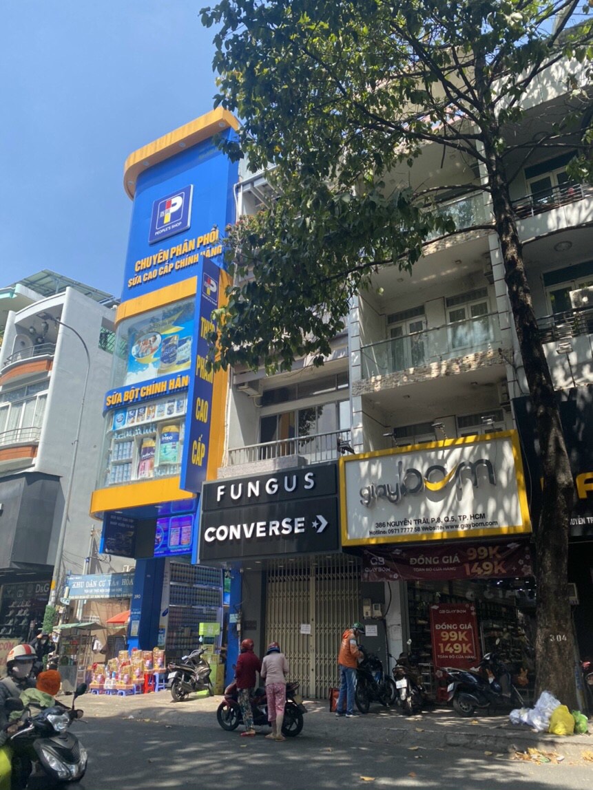 Bán Gấp Mặt tiền Trần Tuấng Khải, P. 5, Q. 5, (3,8x20m) 4 tầng .TN  65 triệu/th, giá : 27 tỷ TL