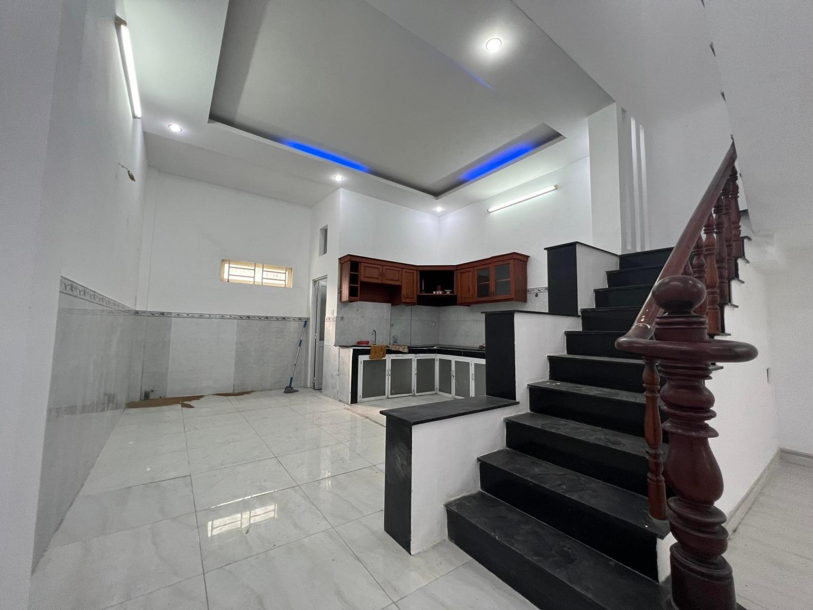 Bán Nhà HXH Bình Thành, Bình Tân, 75m2, 2 lầu, Giá Rẻ 3.8 tỷ Bán Gấp