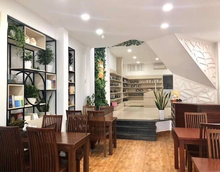 Hạ 4 Tỷ Bán nhanh Mặt Tiền kinh doanh ngay Chợ Bà Chiểu p.14 Bình Thạnh, 5.4x20m, 4 Tấm