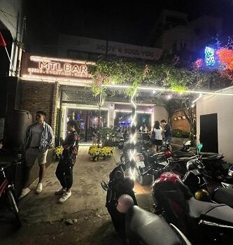 CẦN SANG QUÁN BAR-BIDA ĐƯỜNG NGUYỄN VĂN HƯỞNG, THẢO ĐIỀN, QUẬN 2 (TP THỦ ĐỨC)