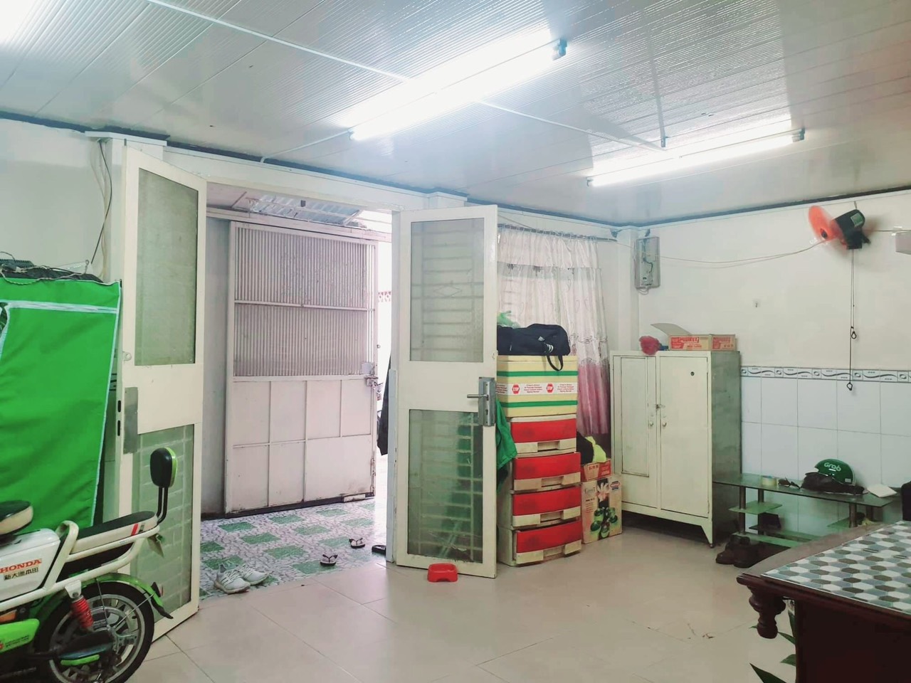 Giảm 700tr, Nhà Ba Tháng Hai, Hẻm xe hơi đỗ cửa, DT 68m2, ngang 6.8m, 7 tỷ1.