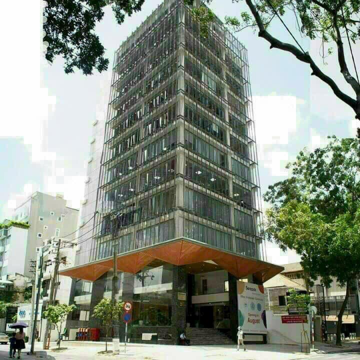  Bán tòa nhà Mặt Tiền VIP Nguyễn Trãi , P. Bến Thành, Quận 1,  DT: 8.2mx19.5m, 9 Lầu,  Giá Rẻ.