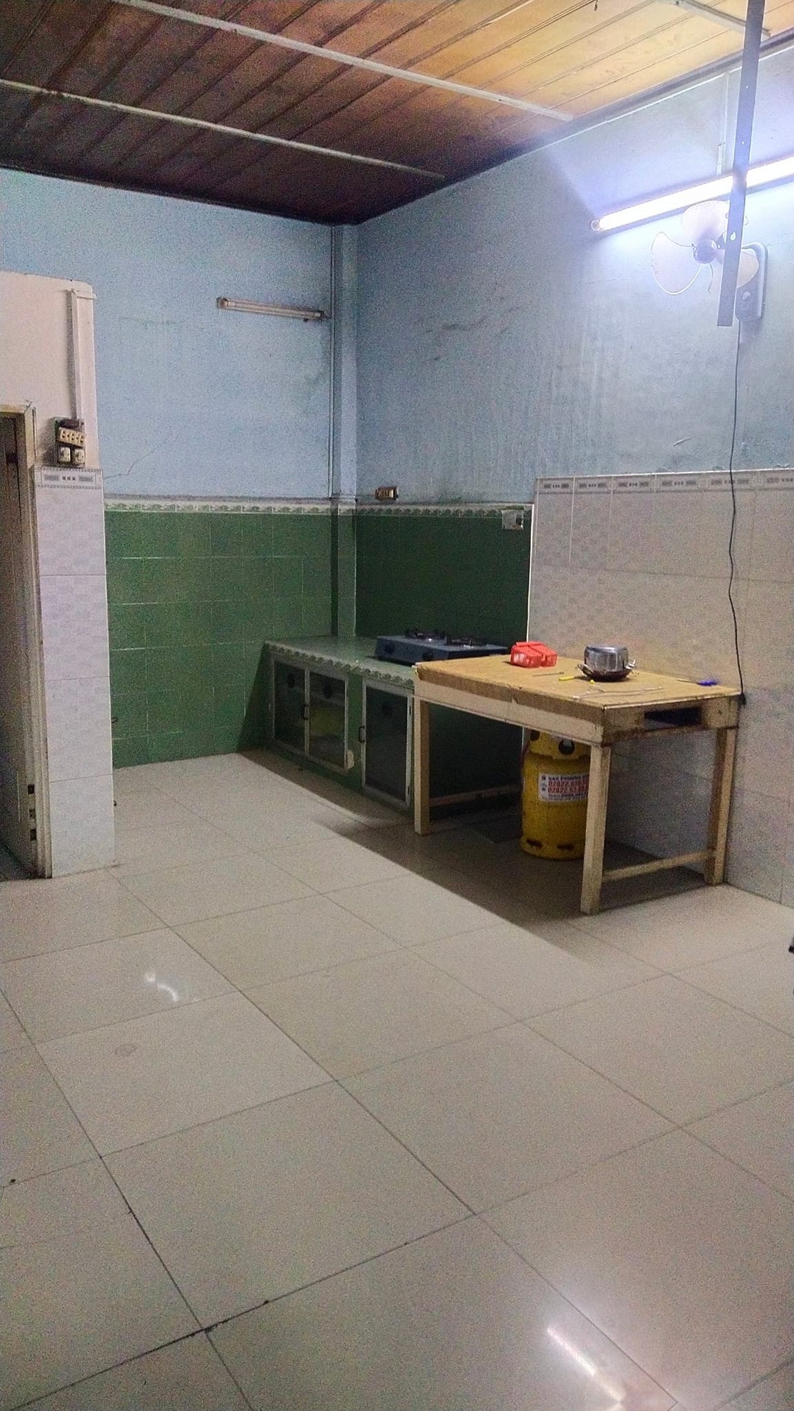 68m2 (4,2x16m) hẻm XH gần Vòng xoay Lê Đại Hành Quận 11 - Chính chủ bán gấp