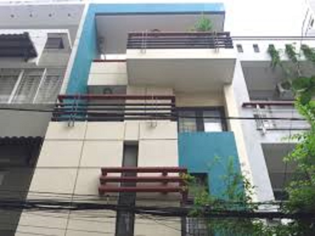 Dưới 12.9 tỷ! Nhà MT Nguyễn Chí Thanh Quận 11 (4x15.5m) - 3 lầu BTCT
