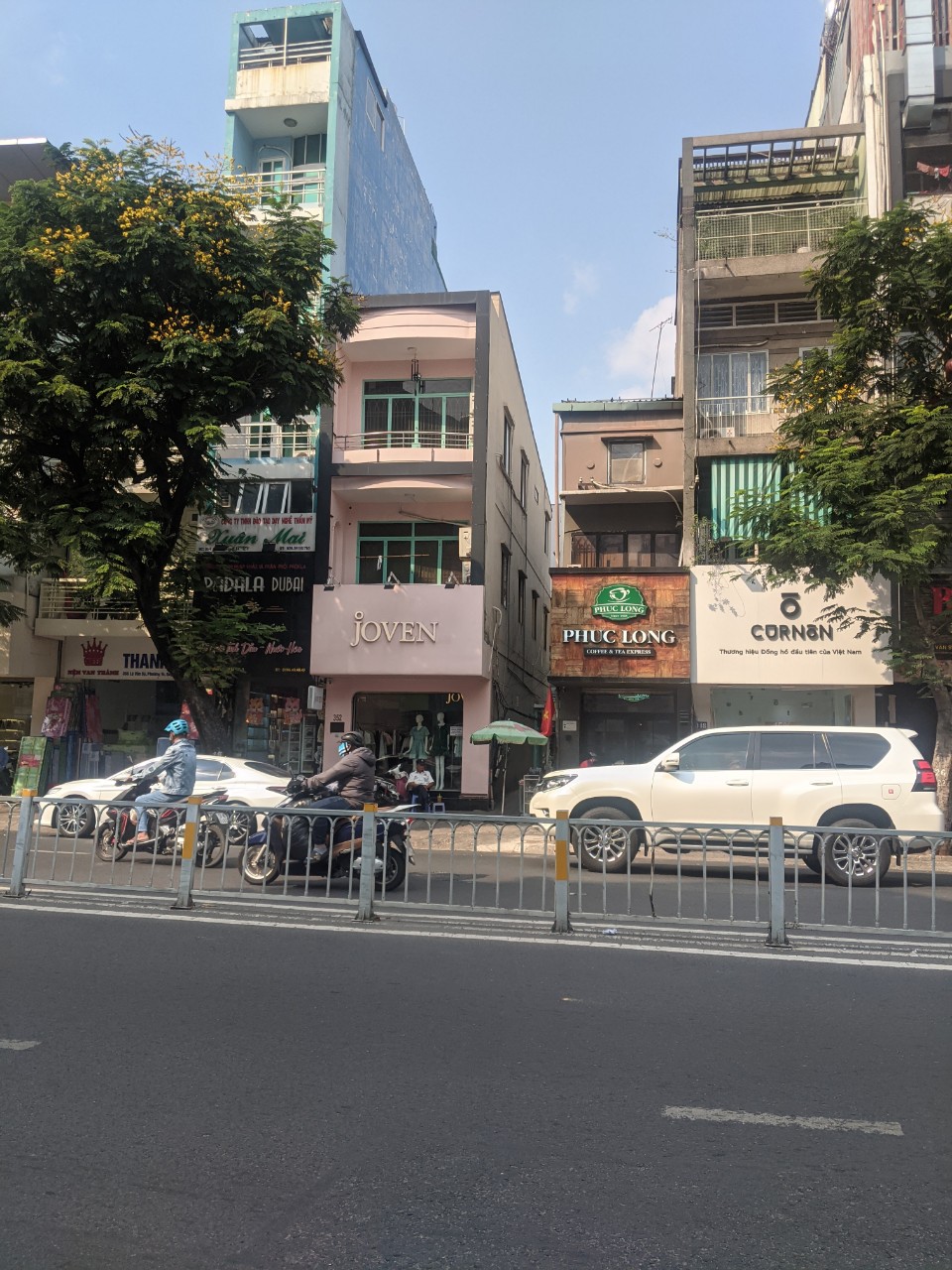Mặt tiền Hoàng Văn Thụ, Tân Bình, giá hơn 16 tỷ, gần nhà hàng Adora, 1 lầu, 4mx18m, rất HIẾM
