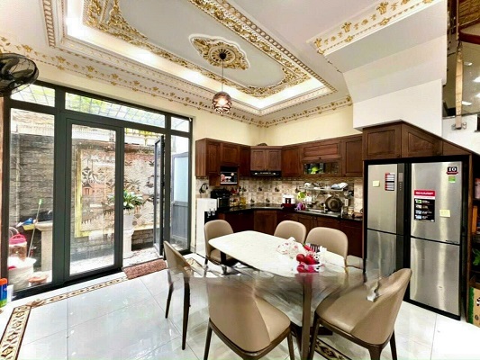 Bán nhà tuyệt đẹp P. Tân Phú, Quận 7. DT: 5x12.5m 2 lầu Giá: 6.35 Tỷ