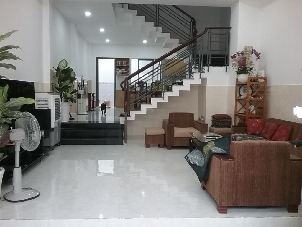 Bán Nhà HIẾM CÓ Mặt tiền kinh doanh Phan Văn Trị P10 80m2 3 lầu view Cityland chỉ 11.9 tỷ