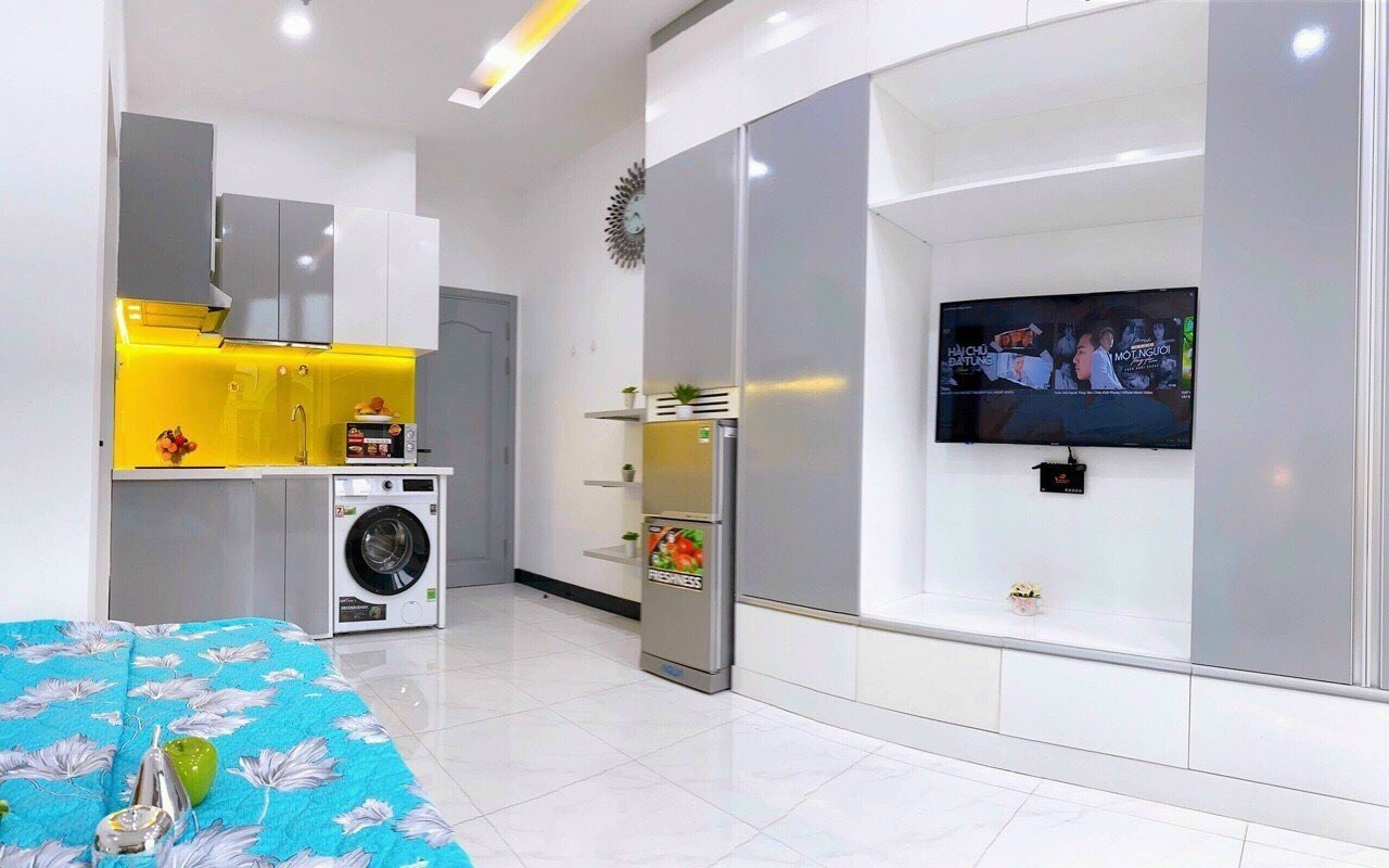 Xuất cảnh bán Nhà HXH Nguyễn Cư Trinh, P.NCT, Q.1 (4,5x14m) 4 tầng, giá 15 tỷ TL