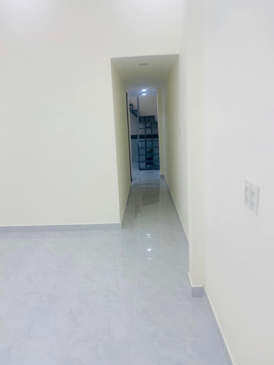 Bán nhanh nhà đường 38 Linh Đông 50m, hẻm xe tải
