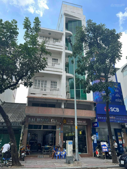 Nhà 7 tầng, 13p mặt tiền Nguyễn Thái Bình, thang máy cao tốc, gần chợ Bến Thành làm thẩm mỹ, spa