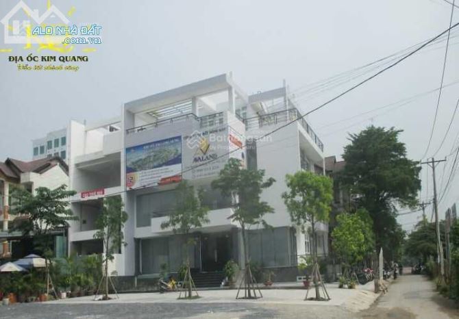 Bán nhà phố MT Nguyễn Hoàng ngay metro An Phú, 7x20m sổ hồng hoàn Công HDT 80tr/th giá 44