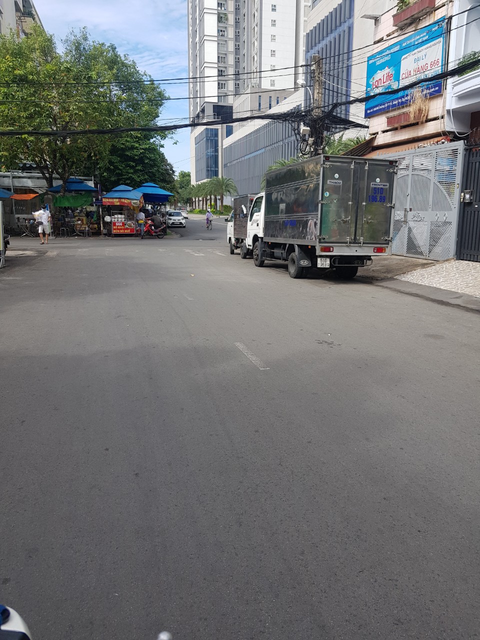 Bán gấp nhà MT ngay góc Trần Bình Trọng - Cao Đạt,DT: 4x12m, 3L, ĐCT 35tr/th, giá chỉ 14 tỷ