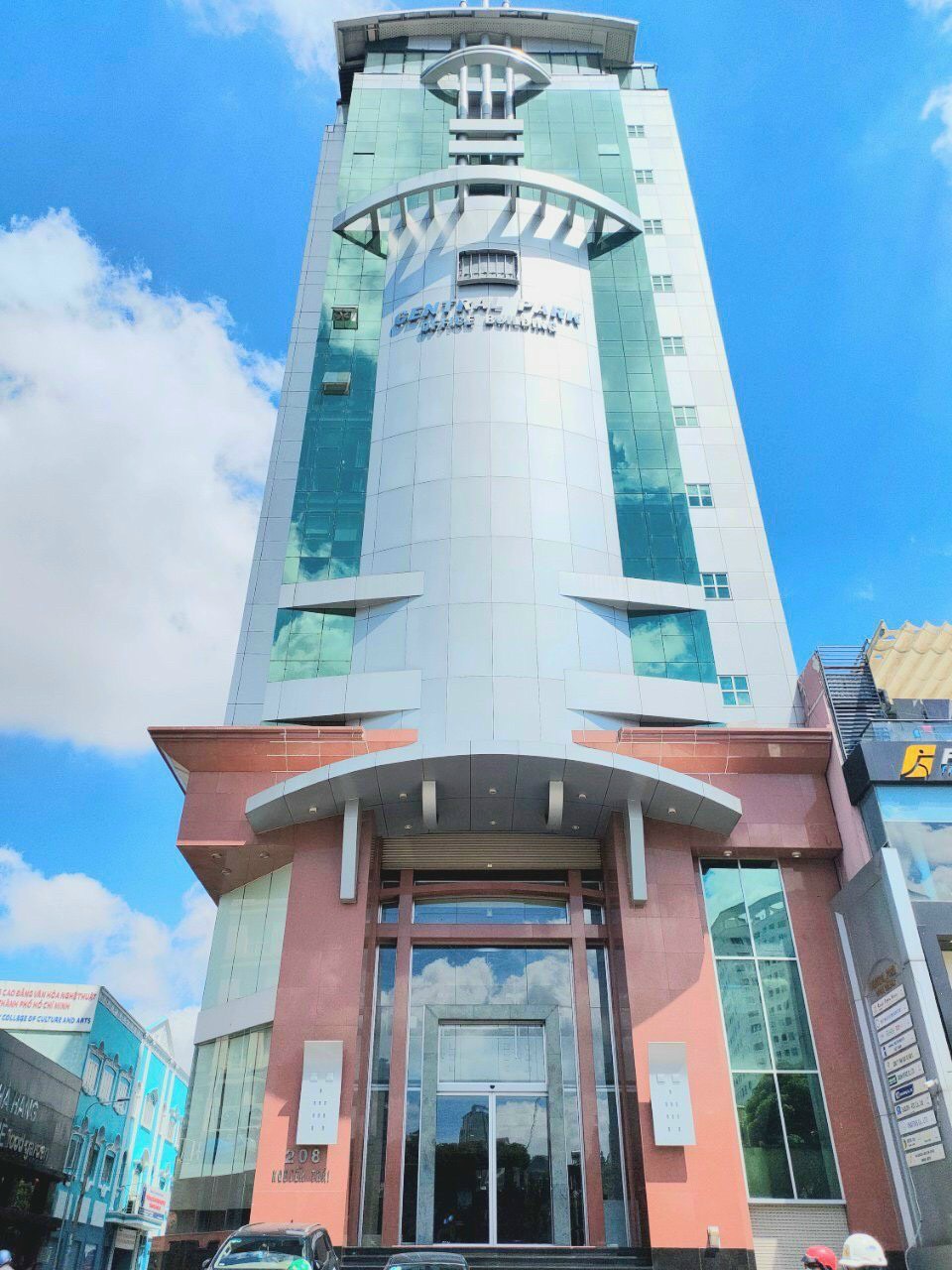 Bán siêu Building cao cấp 2 mặt tiền Nguyễn Trãi, 21x 33m, hầm 14 tầng, HĐT 2 tỷ/th, P. PNL, Quận 1
