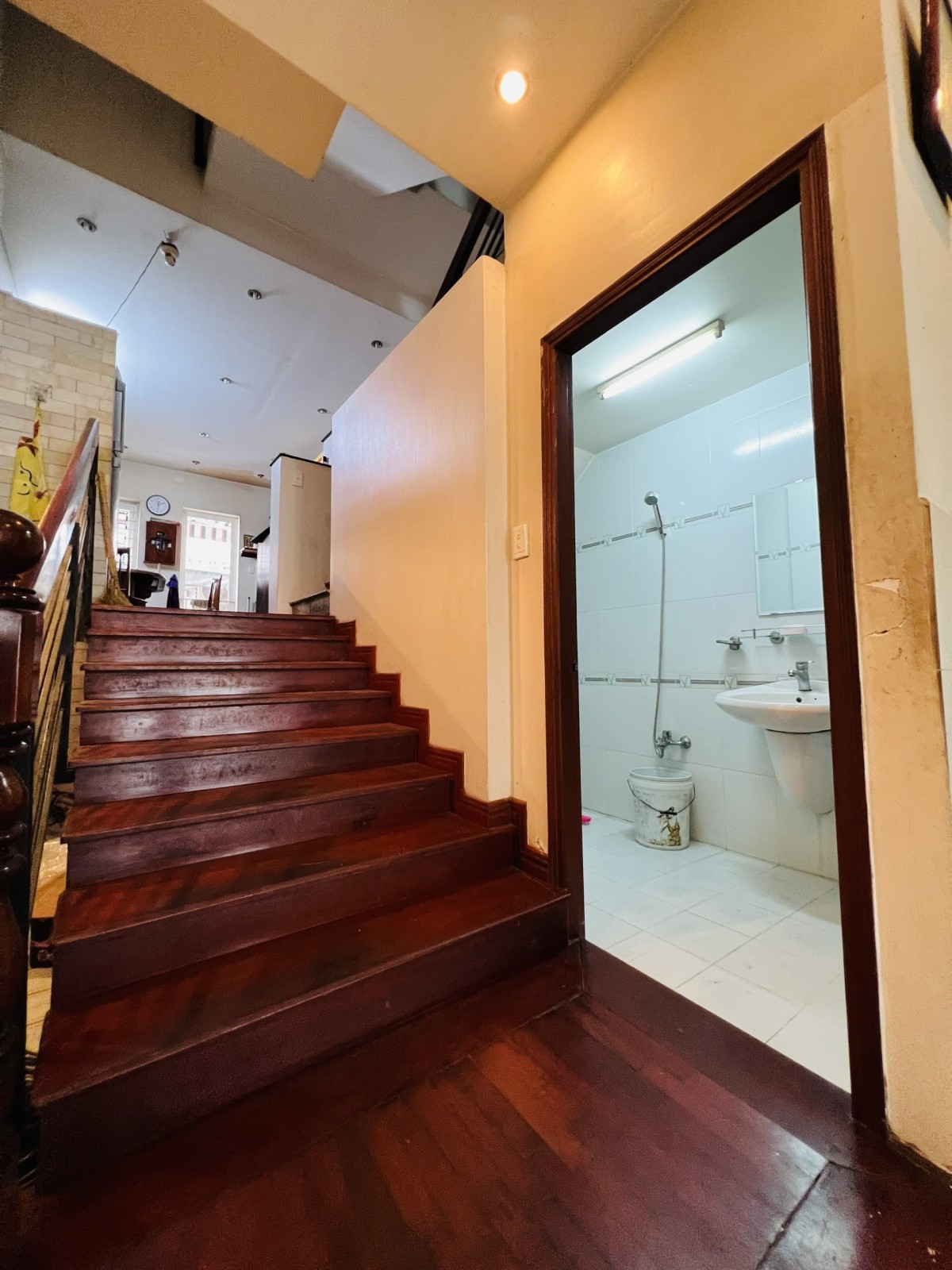 Chủ ngợp nợ, giảm 1 tỷ, bán gấp nhà mặt tiền 4 tầng Trần Thủ Độ Tân Phú nhỉnh 100 triệu/m2