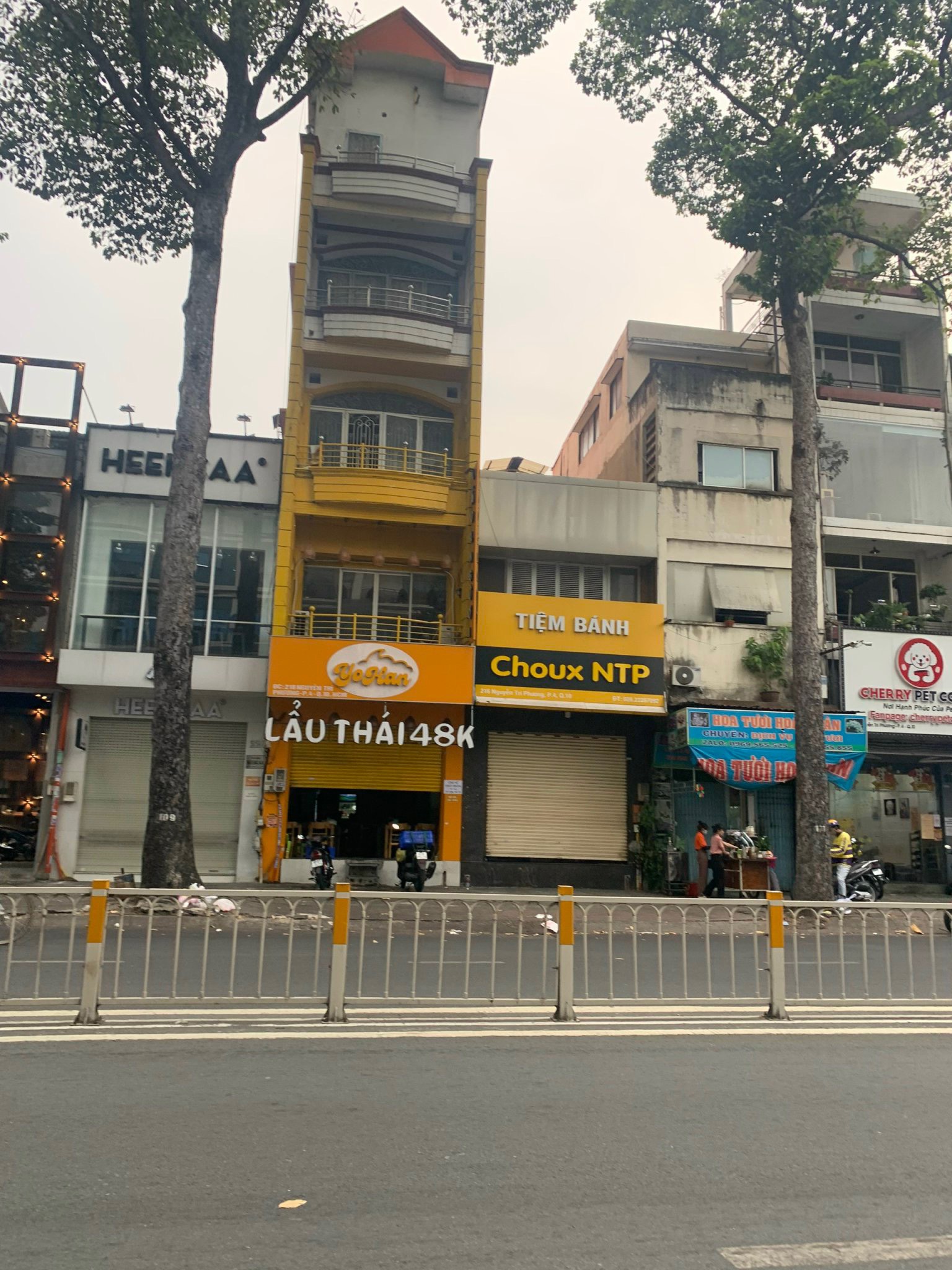 Bán nhà mặt tiền đường Kinh Doanh Nguyễn Tri Phương, phường 4, QUận 10 - siêu đẹp 