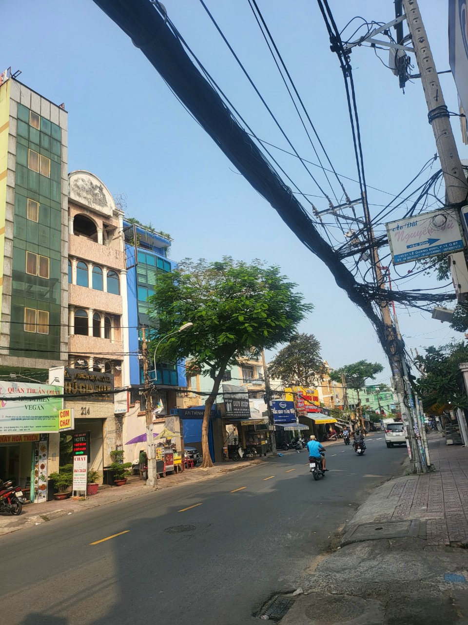 Bán nhà Mặt Tiền đường Lê Quang Định Phường 11 Bình Thạnh 9.3x39m 365m đất chỉ 41.5 Tỷ HĐT 80Tr/tháng