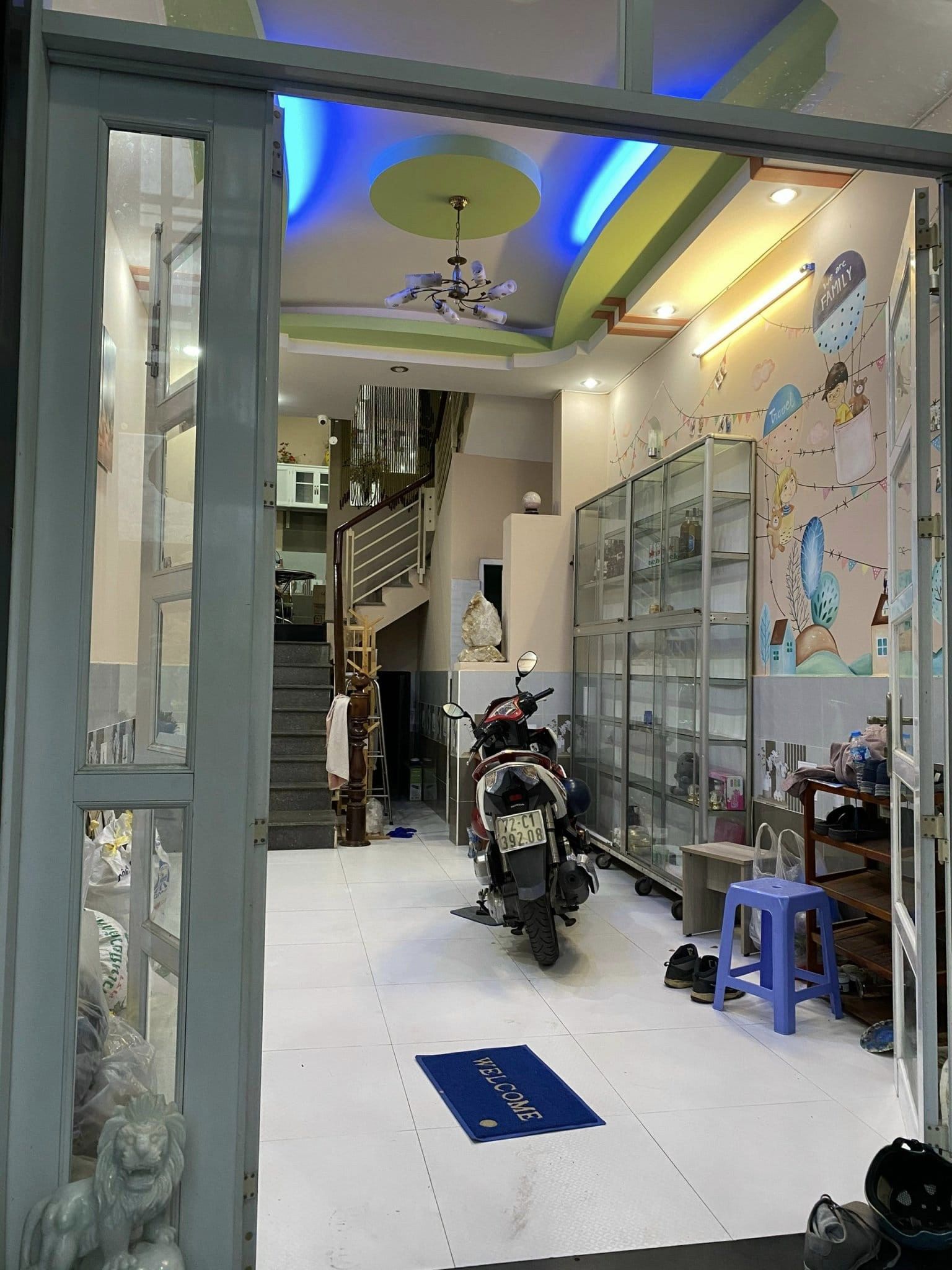 Bán Nhà 4 Tầng Nguyễn Văn Khối, Gò Vấp 43m2 giá 4,5 tỷ còn TL