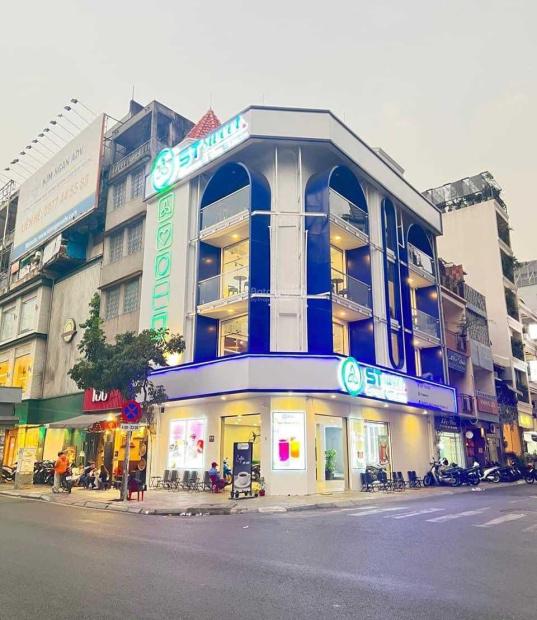 Góc 2MT Nguyễn Thái Bình, Quận 1 - 6.5x20m - 4 Tầng - HĐT 200 triệu