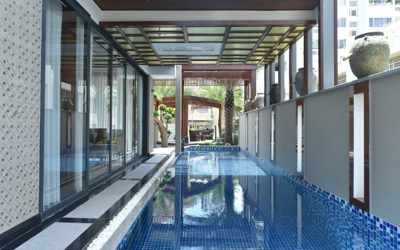 Bán biệt thự đơn lập nhà new 100% đẹp nhất nhì tại Phú Mỹ Hưng Quận 7 DT 352m2 có hồ bơi thang máy nội thất cao cấp