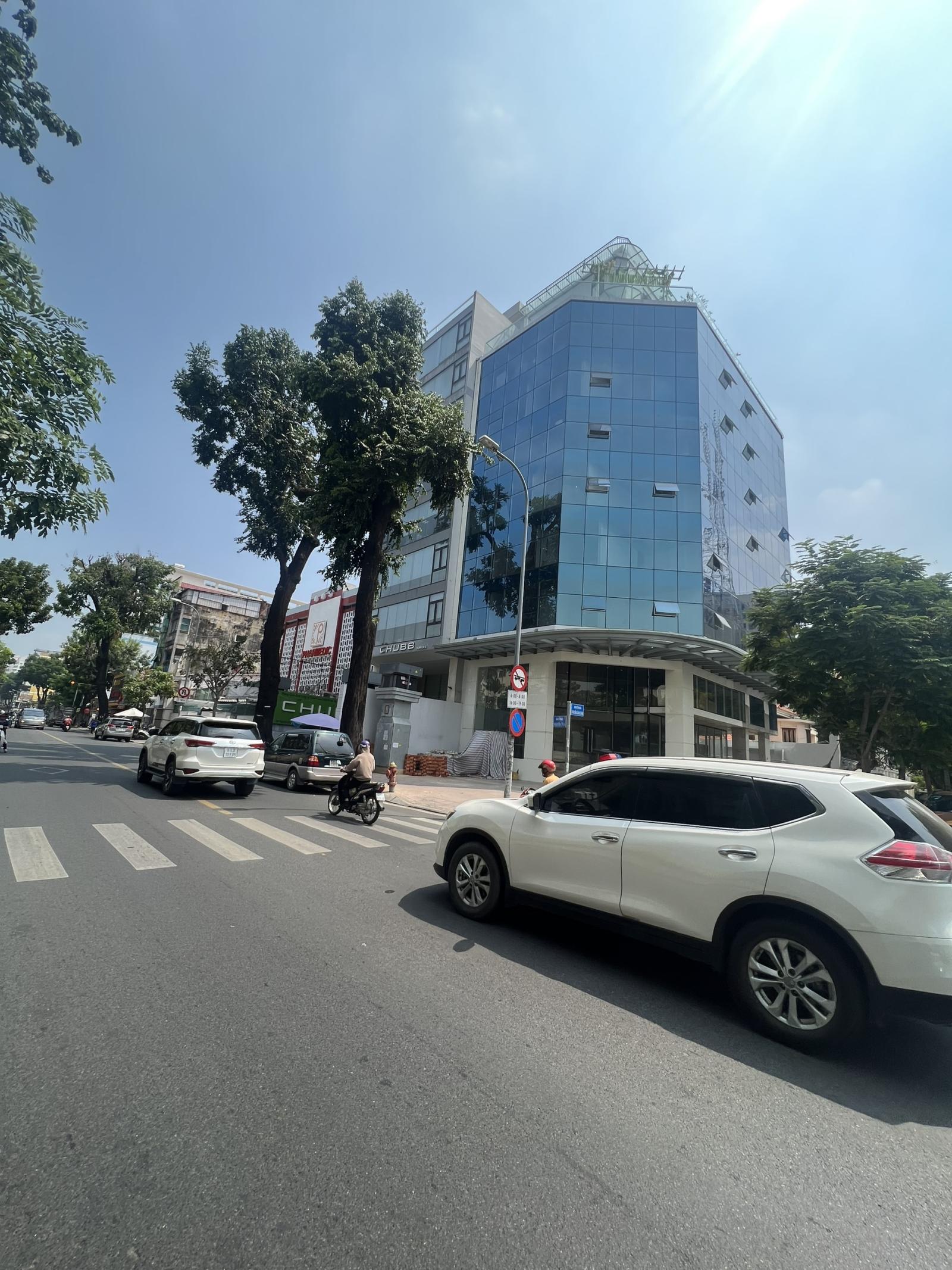 Building hạng A vừa ra mắt. Góc 2 mặt tiền Nguyễn Trãi - Nguyễn Cảnh Chân. Siêu vị trí