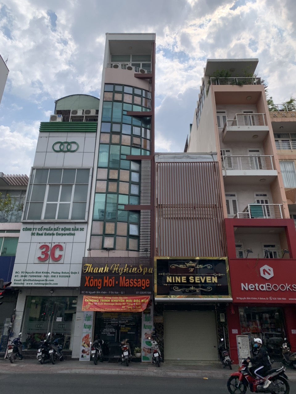 Bán tòa nhà Building mặt tiền đường Nguyễn Bỉnh Khiêm P.Đakao Q1 DT 4x19 7 Tầng Giá 35 TỶ 