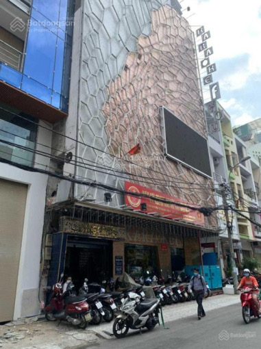 Bán nhà MT Đặng Trần Côn, Quận 1 DT: 8.5x18m 5 lầu