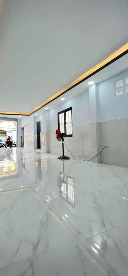 Bán nhà mặt tiền Đường Số 8 vị trí cực đẹp trung tâm Phường 11, Gò Vấp, giá 6.8 tỷ