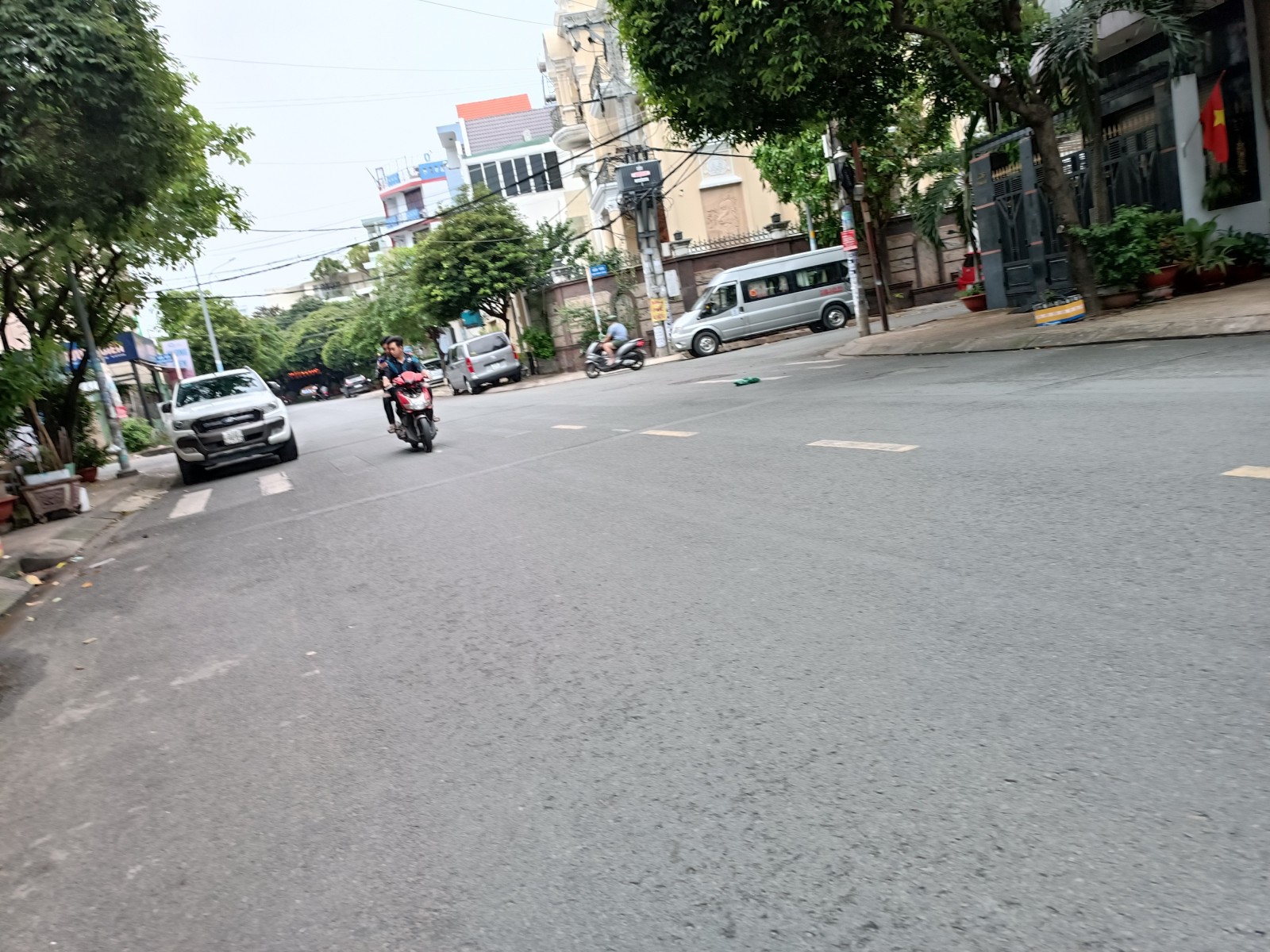 Sắp định cư, bán gấp mặt tiền Diệp Minh Châu 5 tầng, khu VIP chỉ nhỉnh 14 tỷ. TL