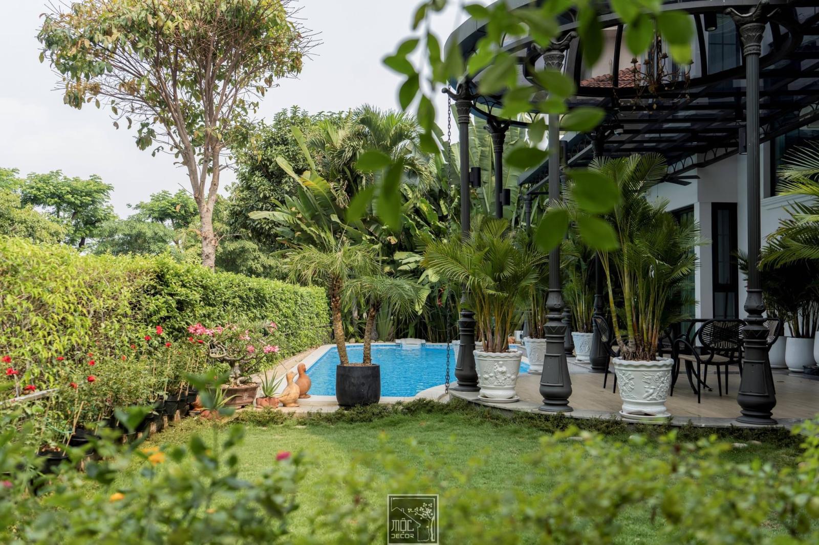 Bán Biệt thự nhà đẹp nhất khu Vip Chateau Phú Mỹ Hưng, Quận 7. Đất 600m2 nhà có hồ bơi, giá 195 tỷ sổ hồng