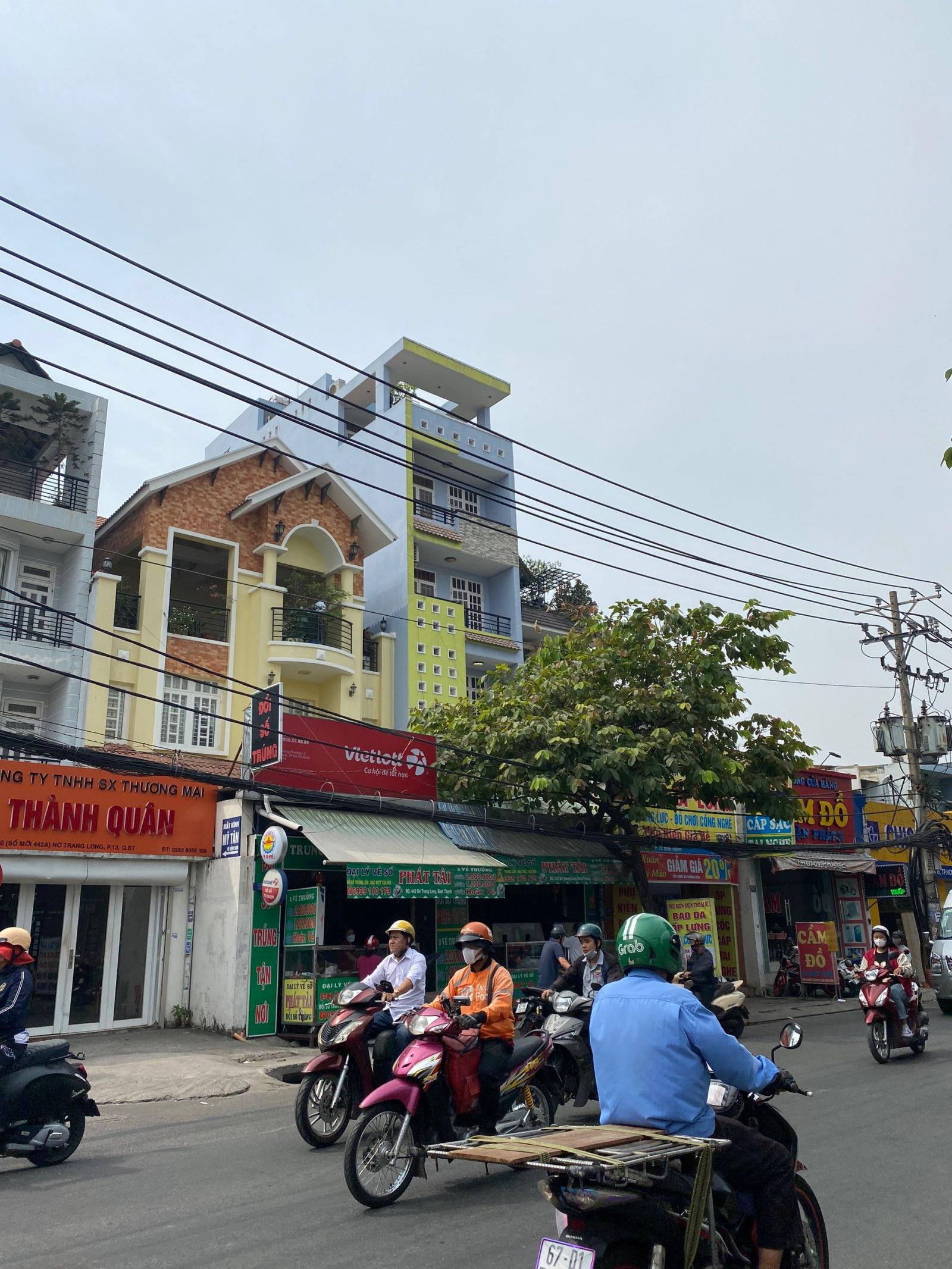 Bán Nhà Mặt Tiền Nơ Trang Long & Nguyễn Xí 4.6x21m 6Tầng Hoàn Công Đầy Đủ