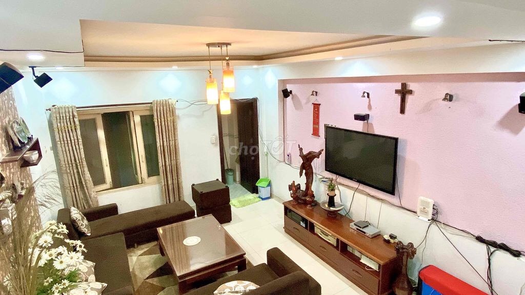 Bán Gấp nhà Mặt tiền Thành Công, p.Tân Thành, Tân Phú (4,1x18m - 5 tầng)