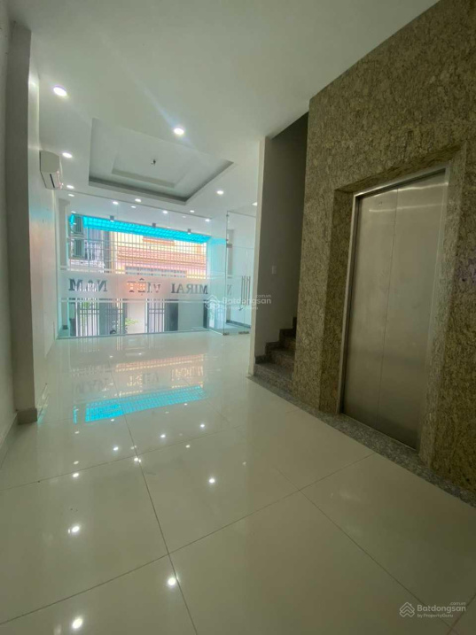Cho thuê tòa nhà văn phòng đường Đặng Dung, Phường Tân Định - 5 lầu - giá 70 triệu/th