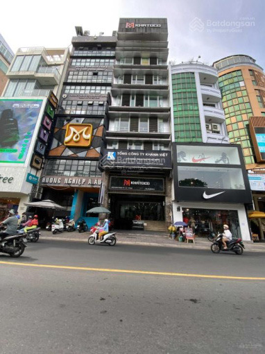 Kẹt bank bán nhà MT Hai Bà Trưng, P6, Q3. DT: 7.5x26m, hầm + 9 lầu, HĐT 450 tr